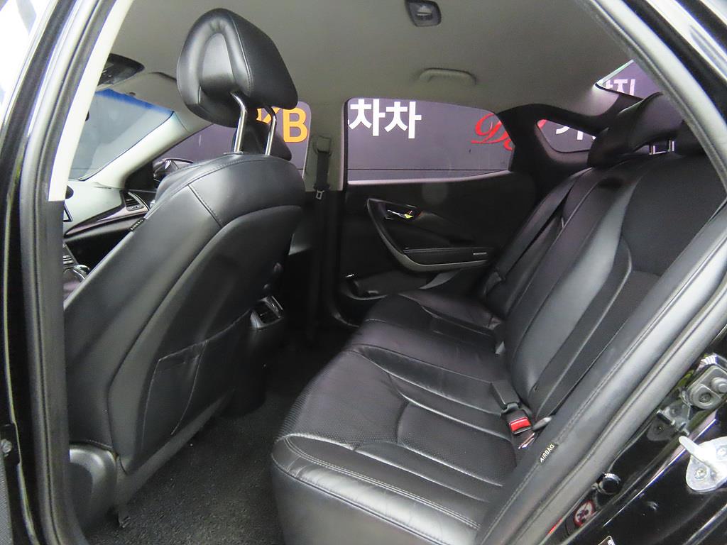 HYUNDAI Grandeur - Vista 6