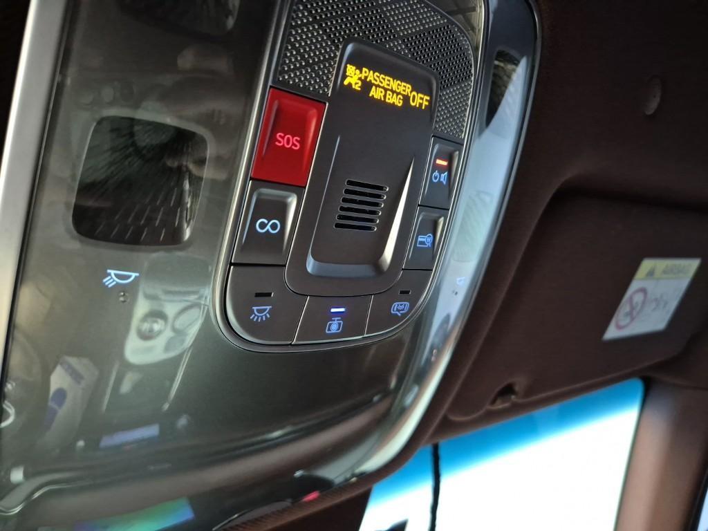 Genesis G90 2022 Negro - Importación desde Corea - HF Imports Iquique - Foto 18