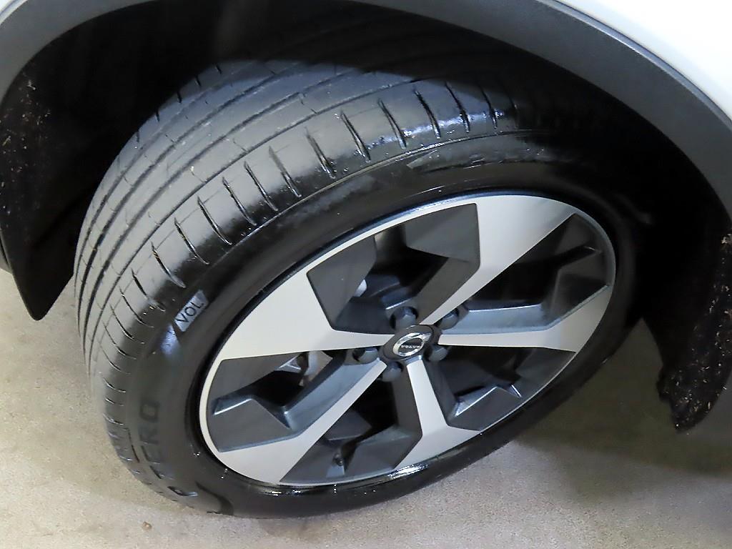 Volvo XC40 2024 Blanco - Importación desde Corea - HF Imports Iquique - Foto 20