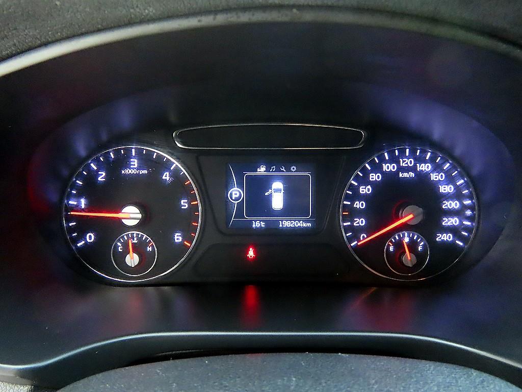 KIA Sorento - Vista 9