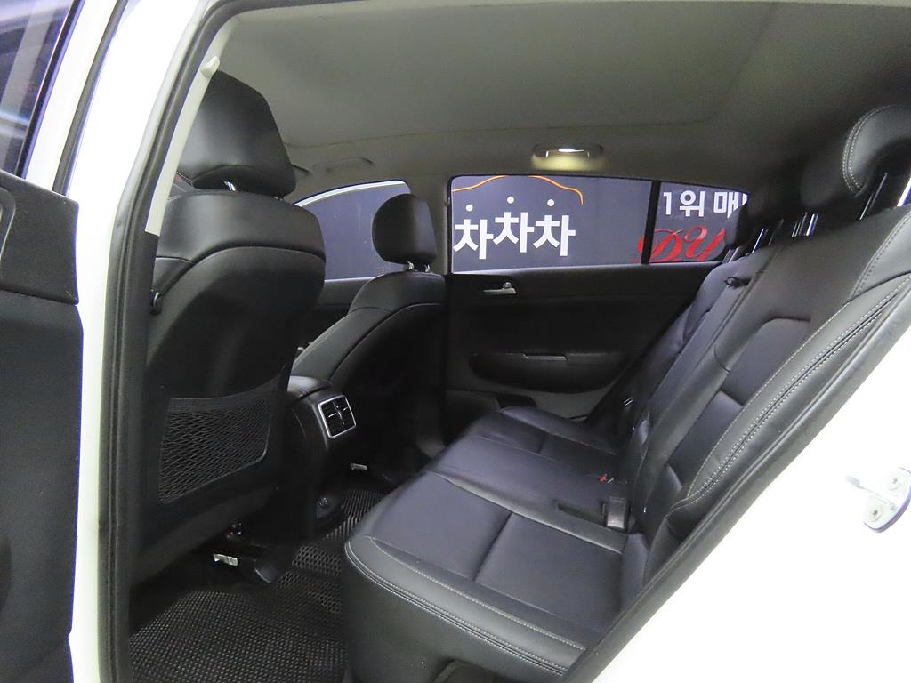 KIA Sportage - Vista 6