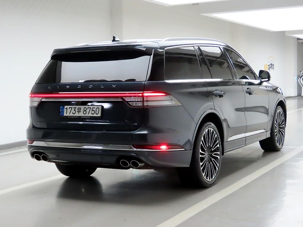 Lincoln Aviator - Vista 4