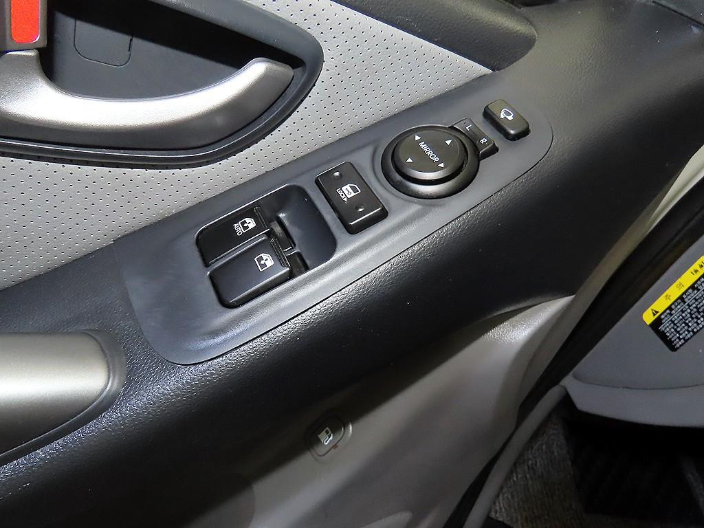 HYUNDAI Starex 2018 - Importación desde Corea - HF Imports Iquique - Foto 13