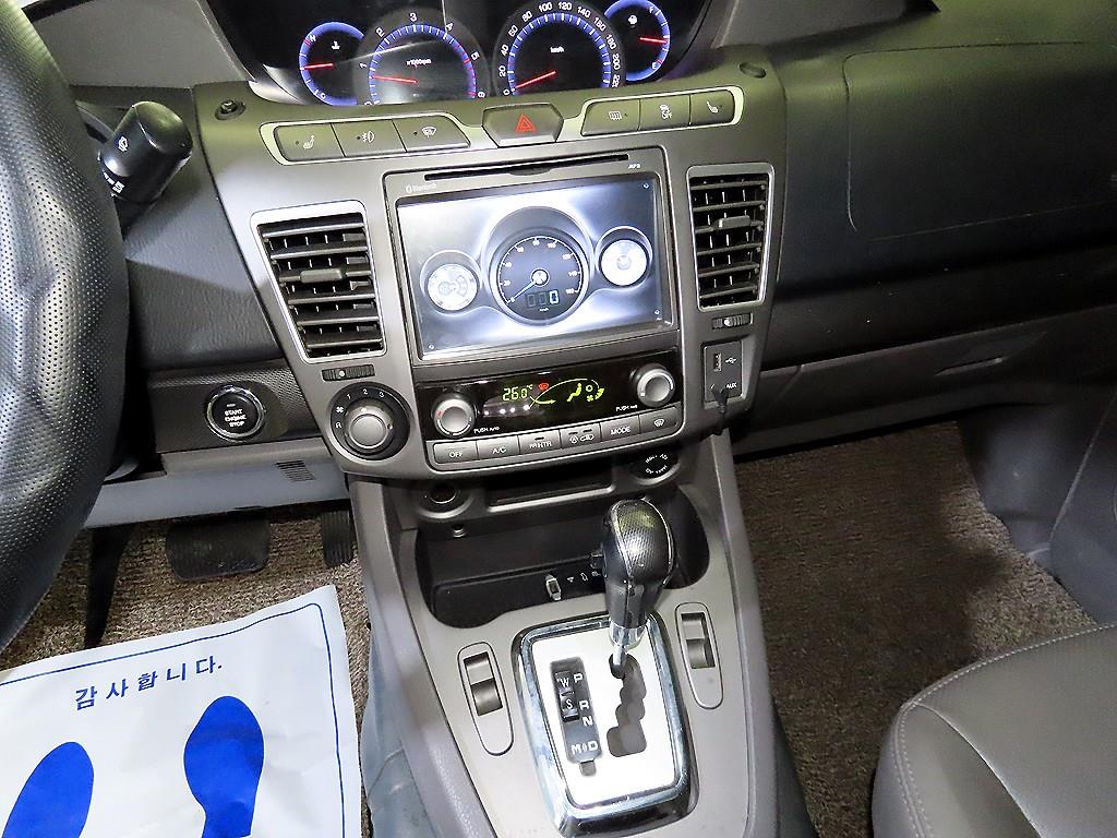 Ssangyong Korando - Vista 11