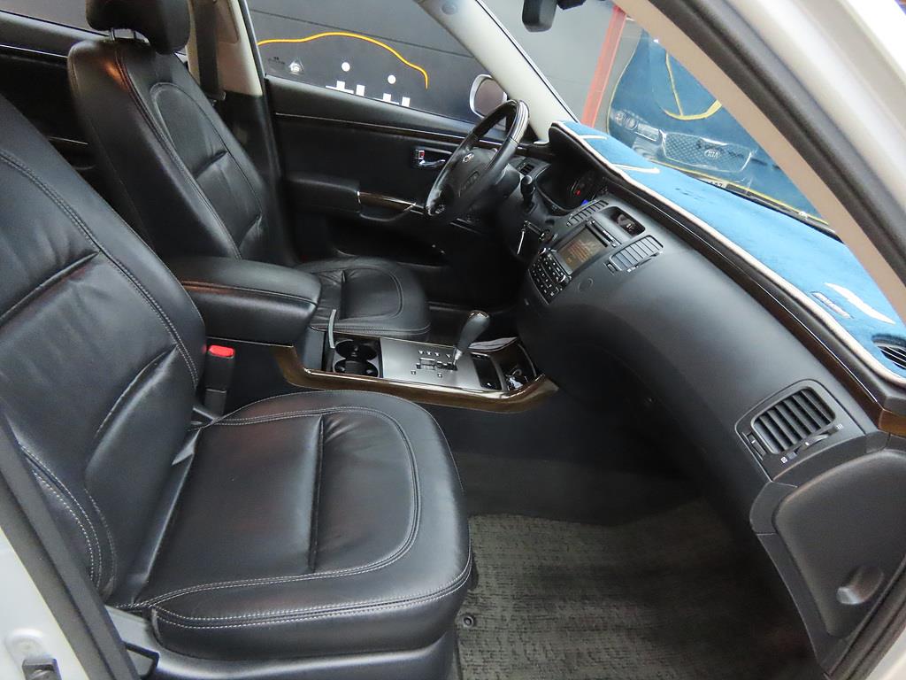 HYUNDAI Grandeur - Vista 6