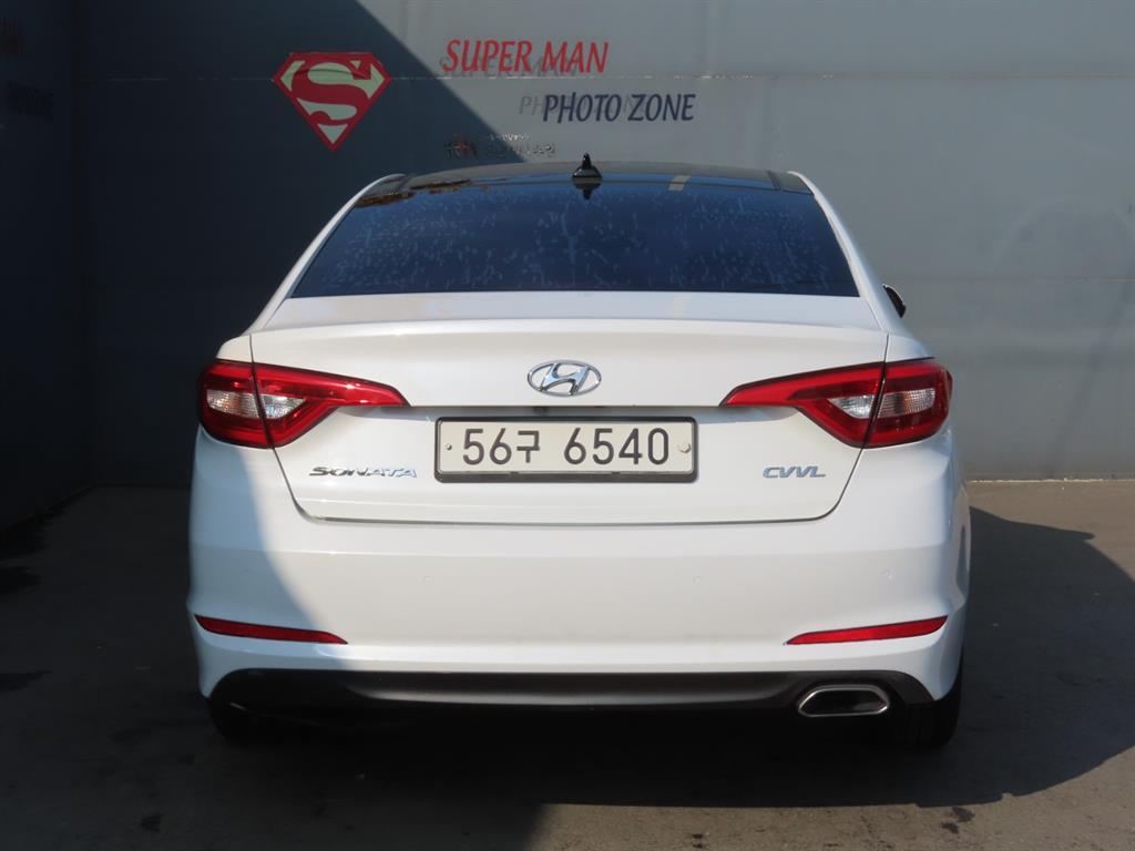 HYUNDAI Sonata - Vista 7