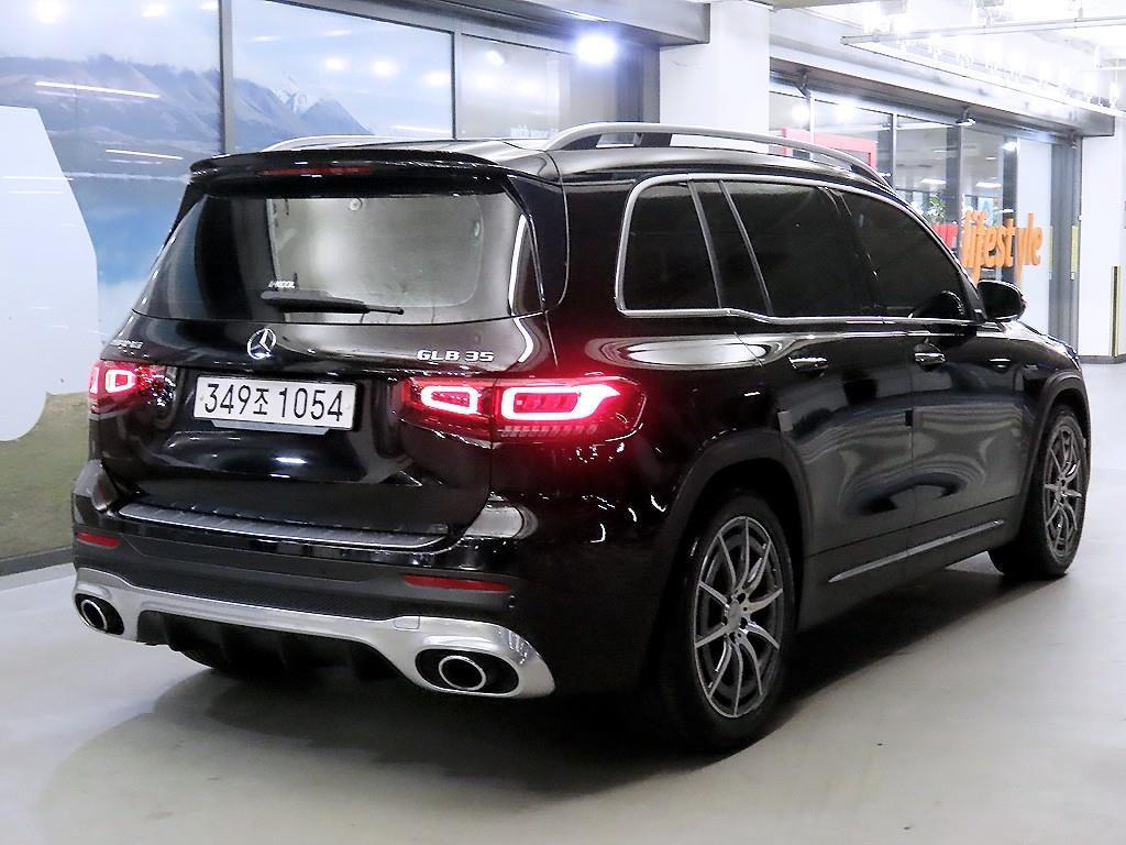 Mercedes Benz GLB Class - Vista 4