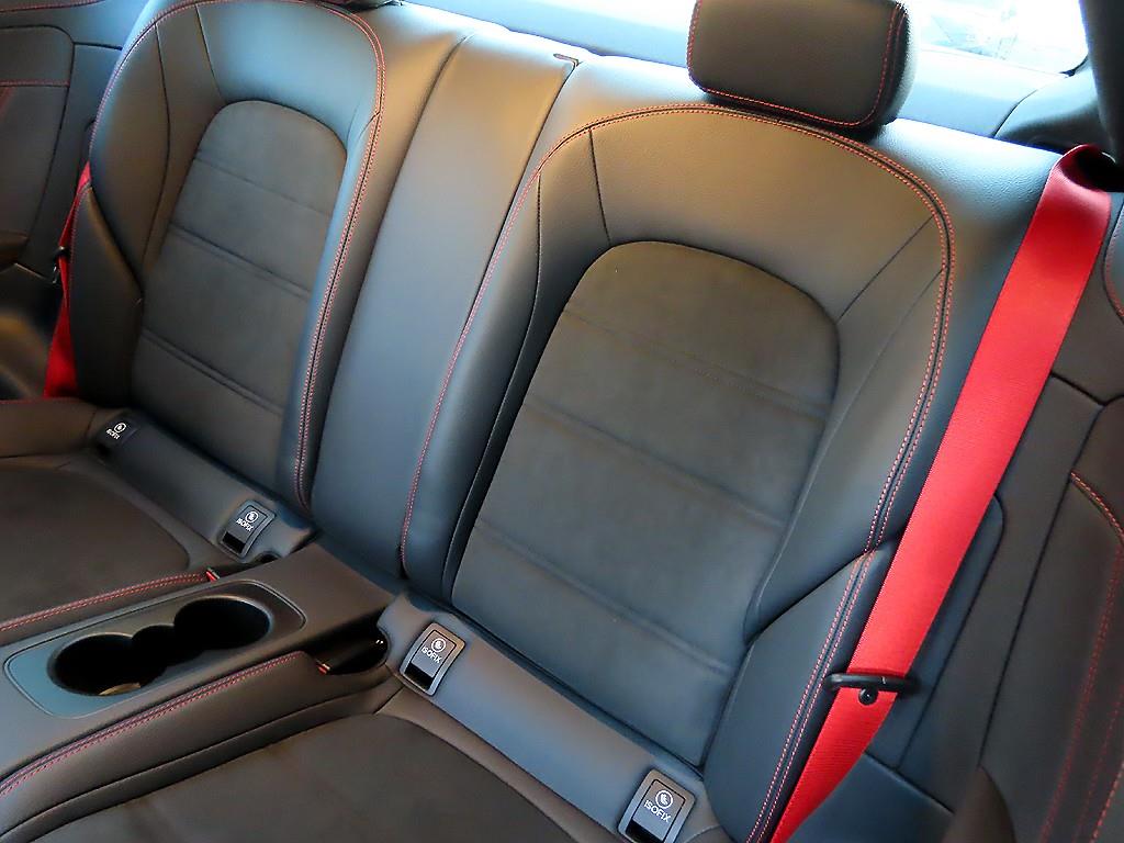 Mercedes Benz C Class - Vista 6