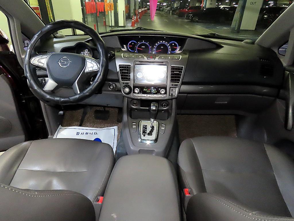 Ssangyong Korando - Vista 10