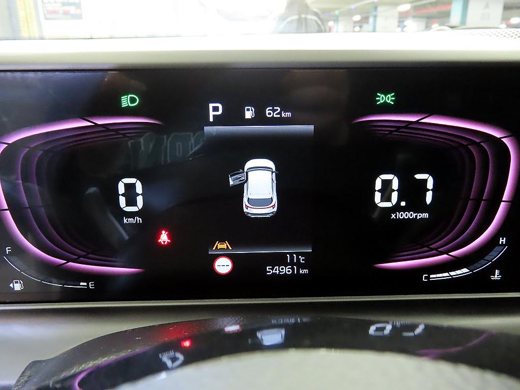 KIA Seltos - Vista 9