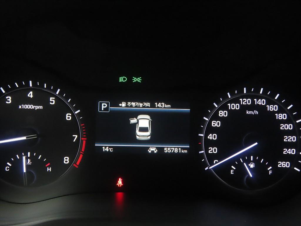 Genesis G80 - Vista 8