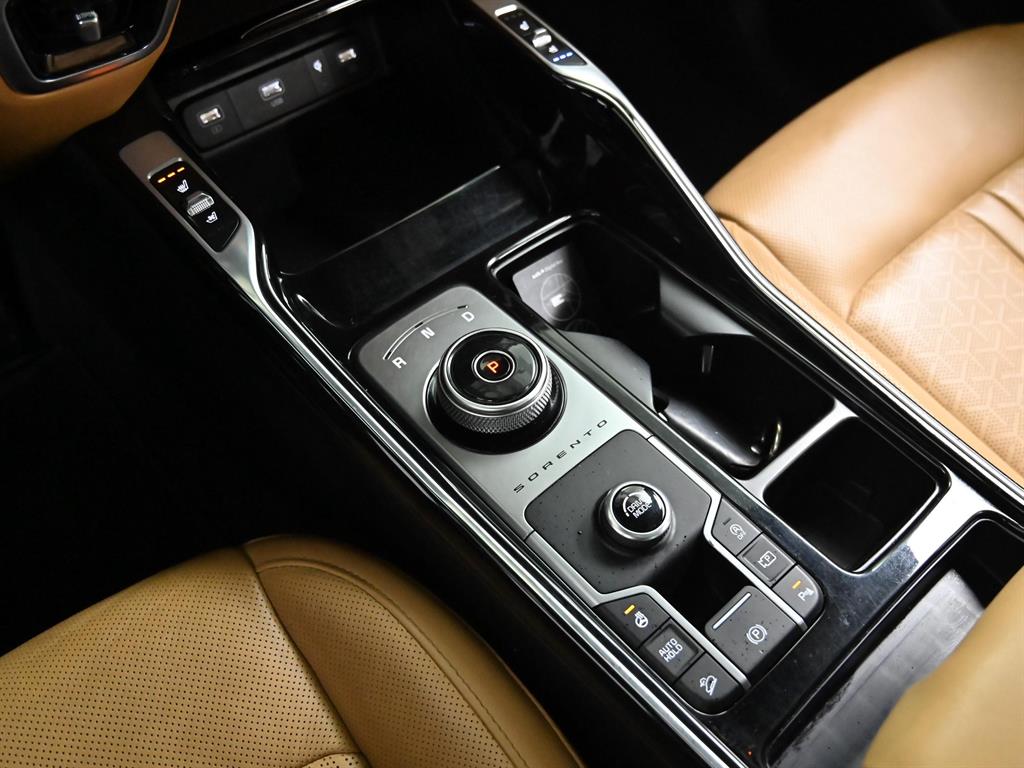 KIA Sorento - Vista 9