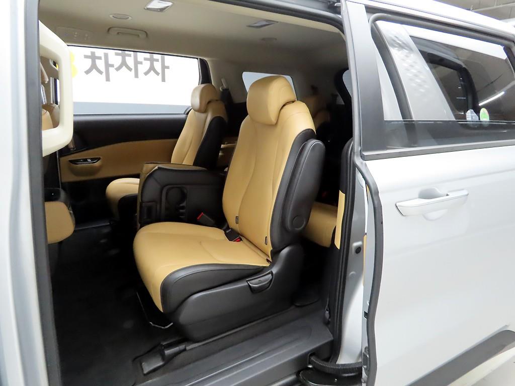 KIA Carnival 2023 Plateado - Importación desde Corea - HF Imports Iquique - Foto 13
