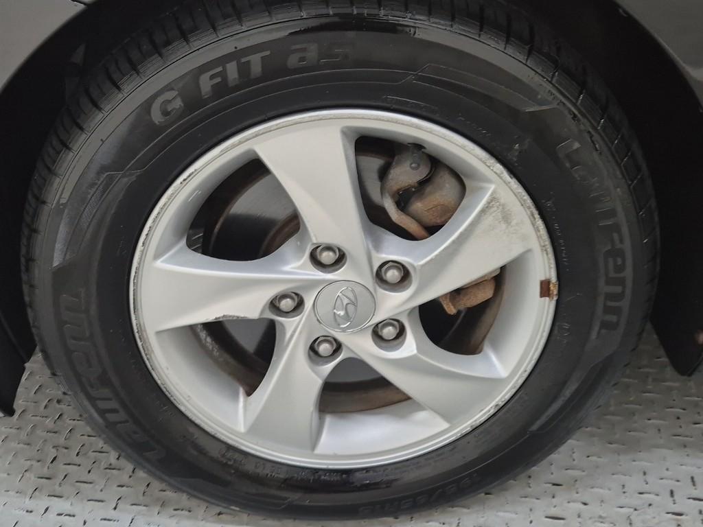 HYUNDAI Avante 2012 Negro - Importación desde Corea - HF Imports Iquique - Foto 19