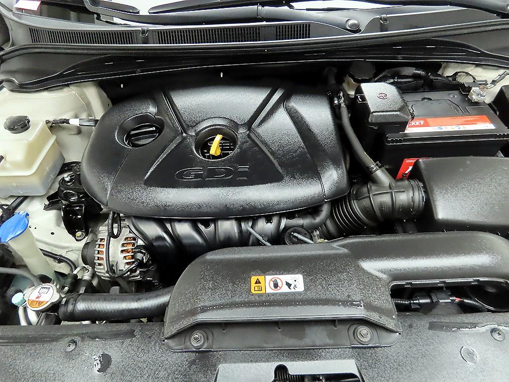 HYUNDAI i40 2014 Blanco - Importación desde Corea - HF Imports Iquique - Foto 20