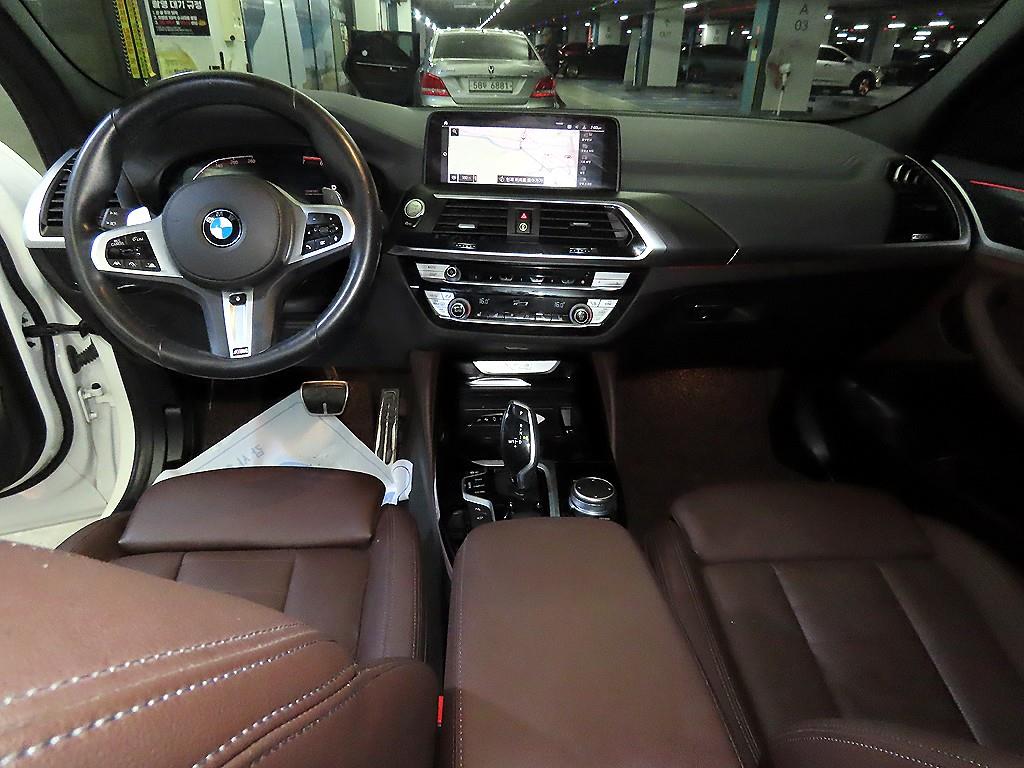 BMW X4 - Vista 10