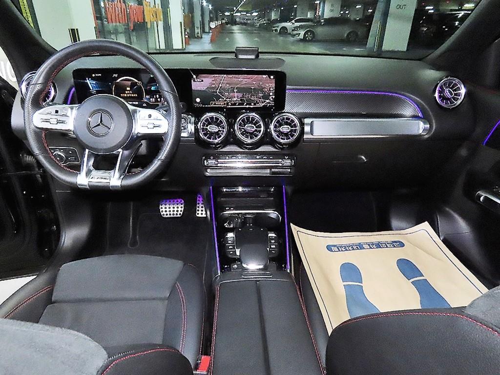Mercedes Benz GLB Class - Vista 10