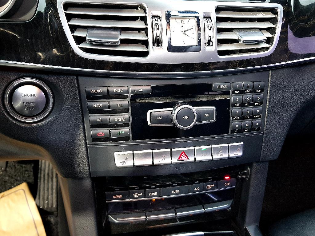 Mercedes Benz E class - Vista 11