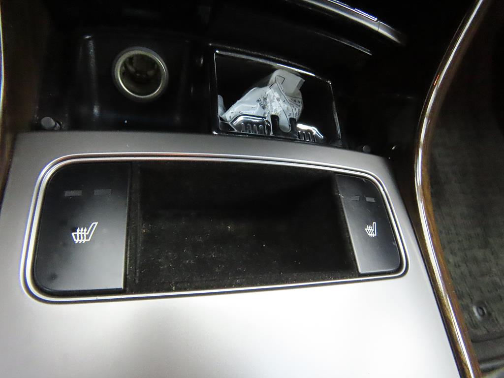 HYUNDAI Grandeur - Vista 11