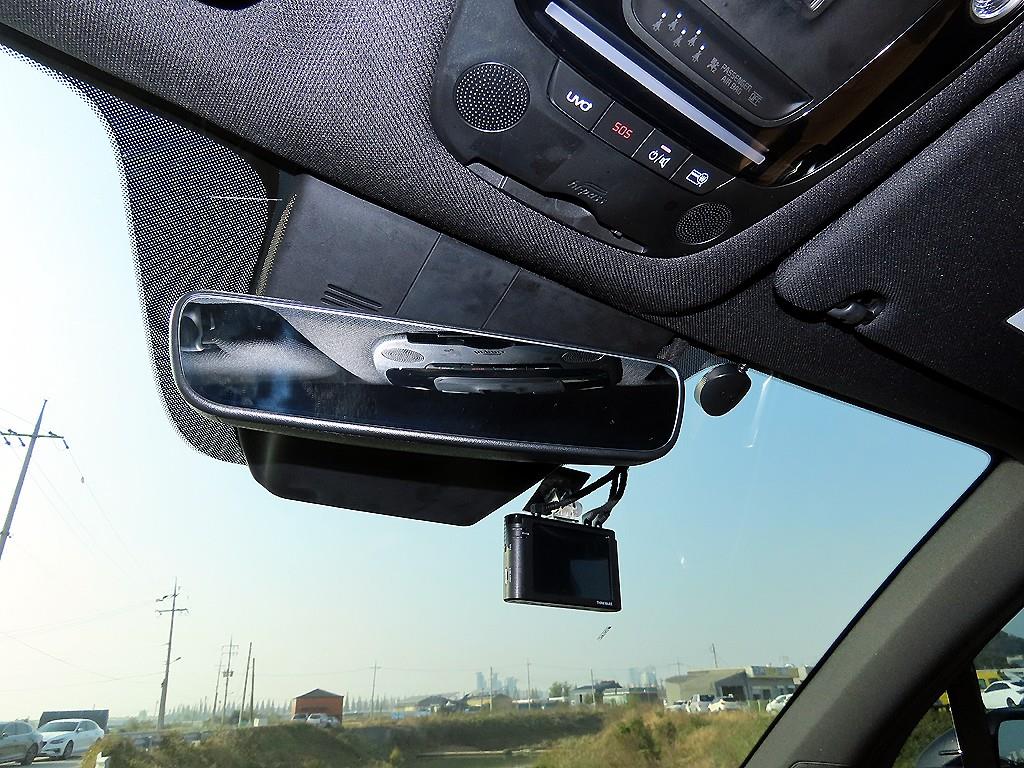 KIA Sorento - Vista 12