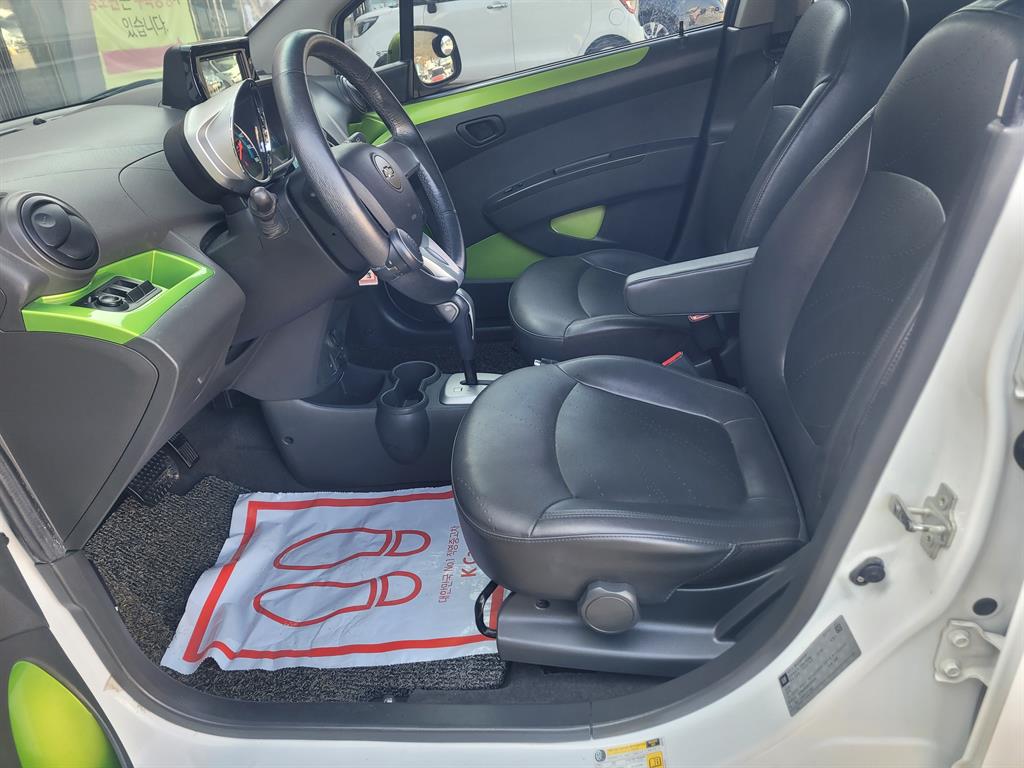 Chevrolet Spark - Vista 5