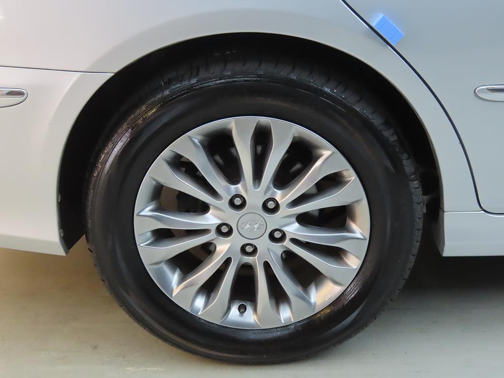 HYUNDAI Grandeur 2010 Plateado - Importación desde Corea - HF Imports Iquique - Foto 19