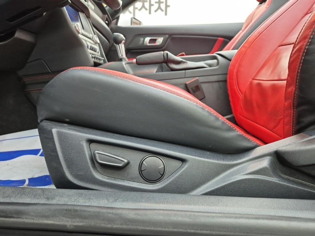 Ford Mustang 2021 Blanco - Importación desde Corea - HF Imports Iquique - Foto 18