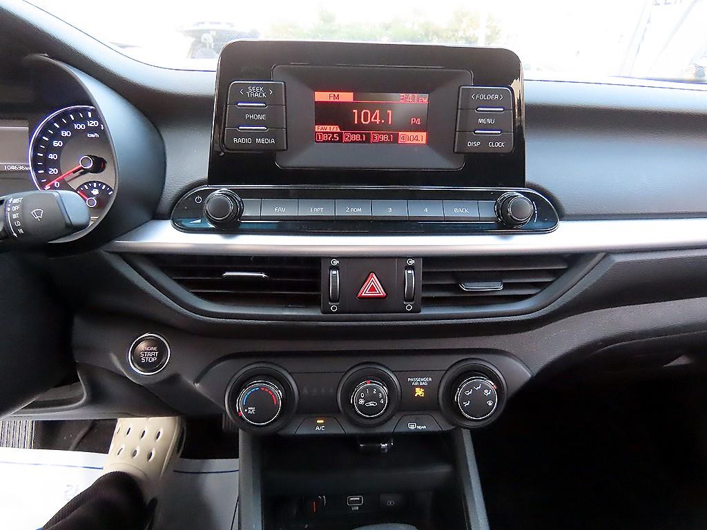 KIA K3 2022 Blanco - Importación desde Corea - HF Imports Iquique - Foto 13