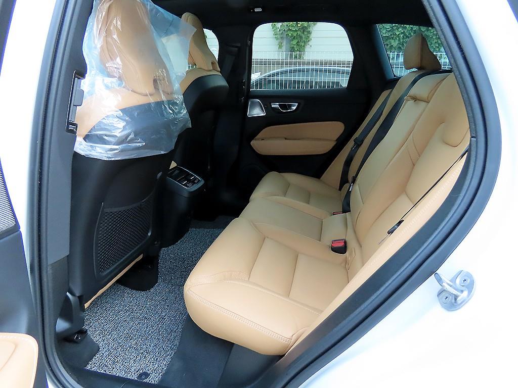 Volvo XC60 - Vista 6