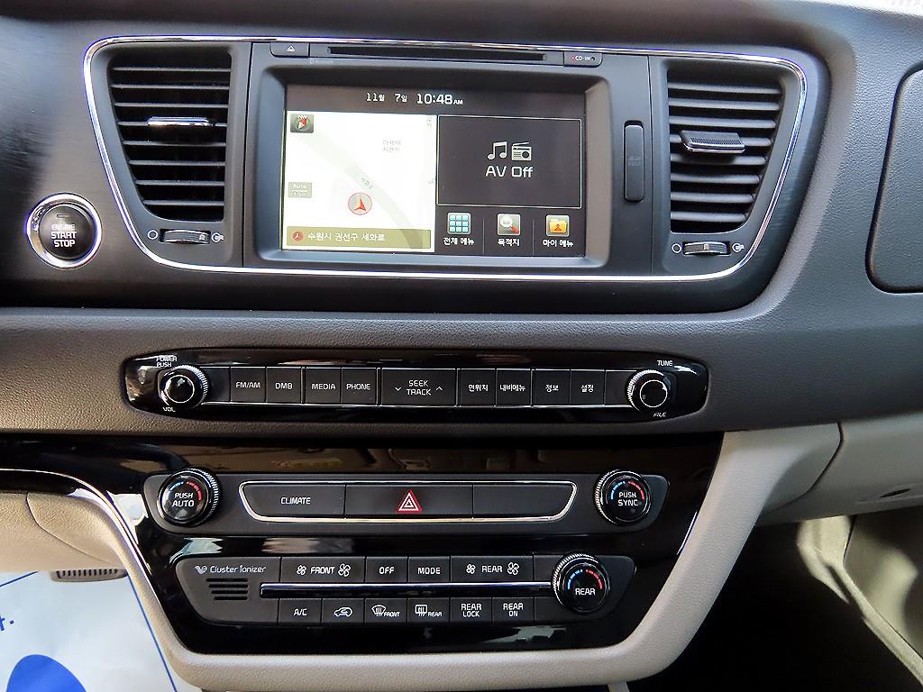 KIA Carnival 2016 Gris - Importación desde Corea - HF Imports Iquique - Foto 14