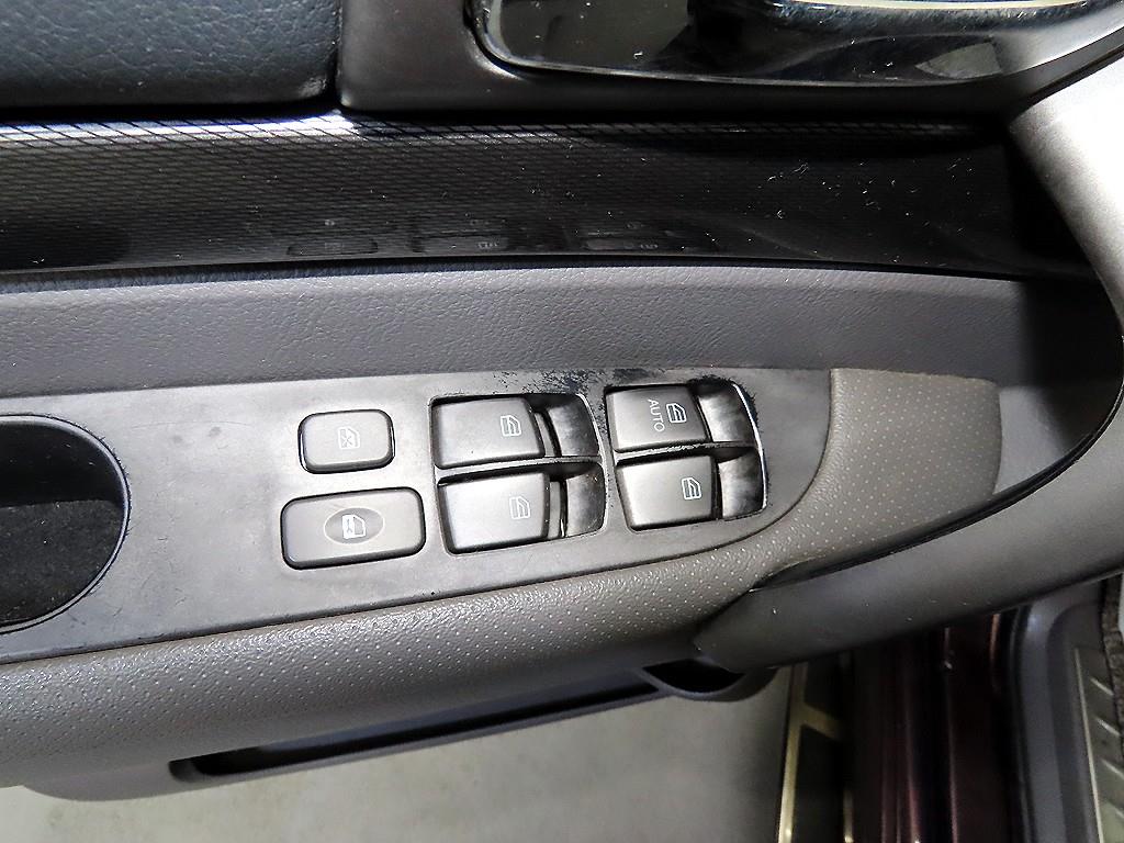 Ssangyong Korando - Vista 12