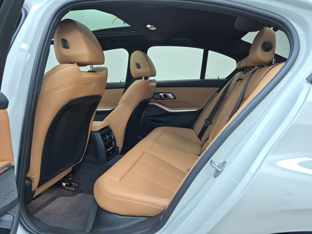 BMW 3 series - Vista 12