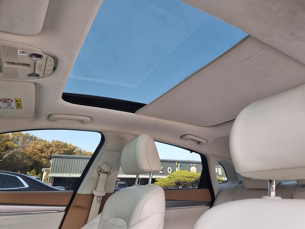 HYUNDAI Grandeur - Vista 8