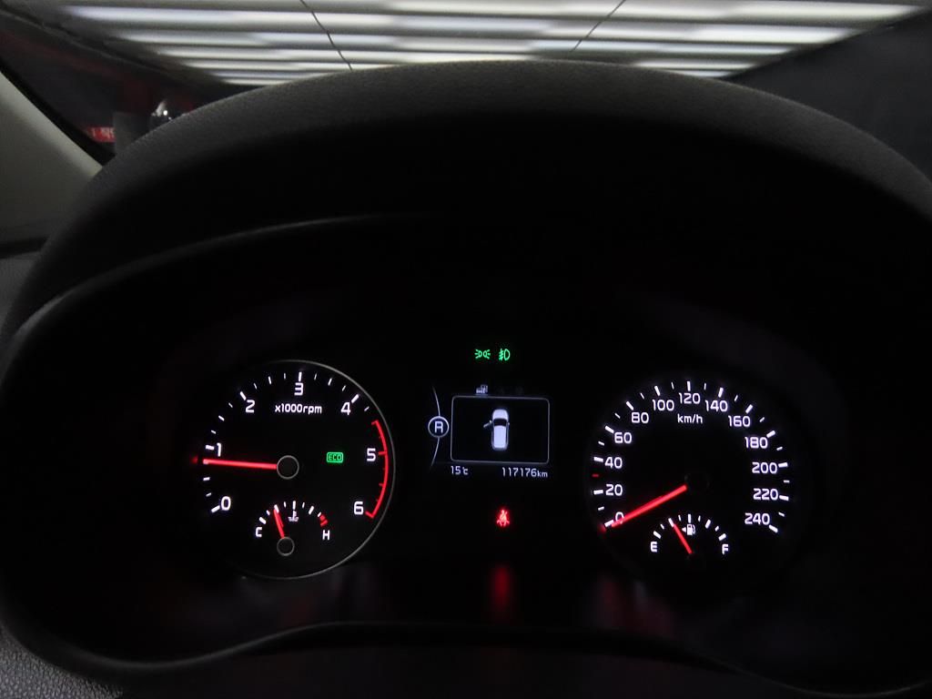 KIA Sportage - Vista 9