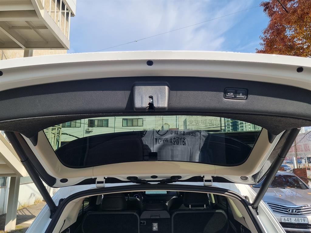 Genesis GV80 2023 Blanco - Importación desde Corea - HF Imports Iquique - Foto 18