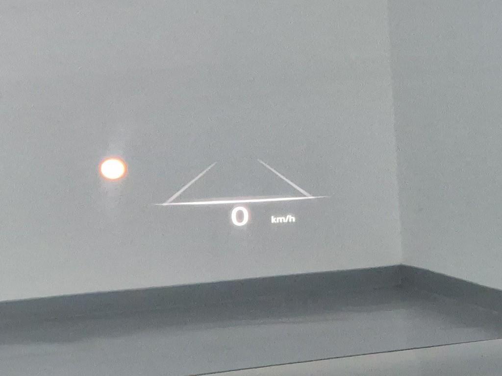 Genesis G90 - Vista 11