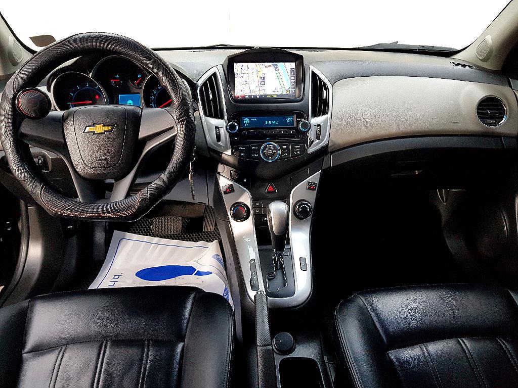 Chevrolet Cruise - Vista 5