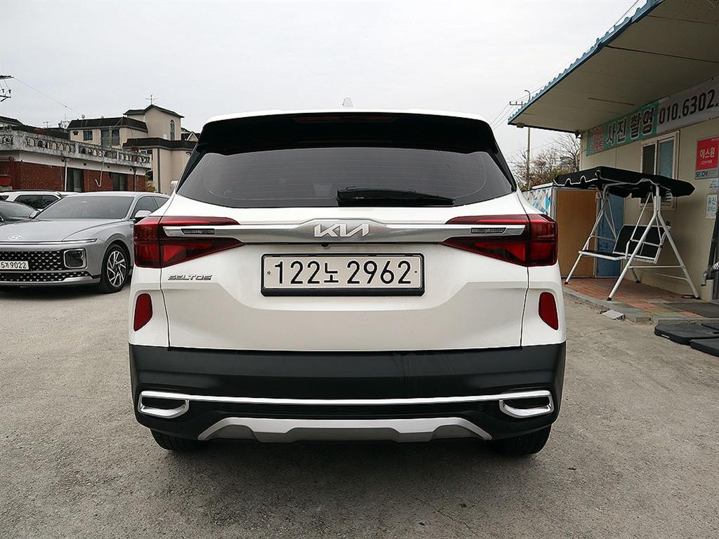 KIA Seltos - Vista 7