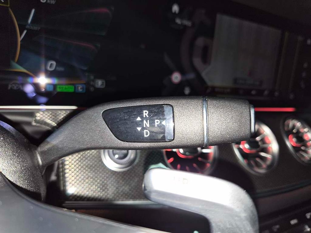 Mercedes Benz E class - Vista 10