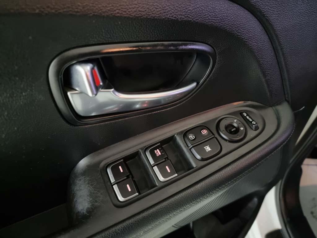 KIA Carens 2014 Blanco - Importación desde Corea - HF Imports Iquique - Foto 14