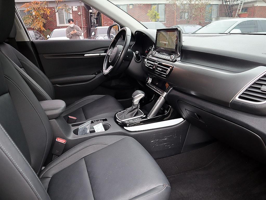 KIA Seltos 2023 Blanco - Importación desde Corea - HF Imports Iquique - Foto 13