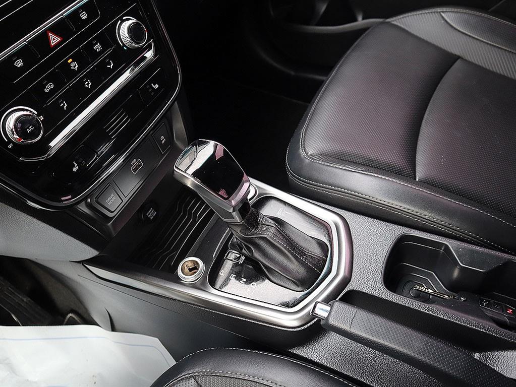 Ssangyong Tivoli 2020 Blanco - Importación desde Corea - HF Imports Iquique - Foto 12