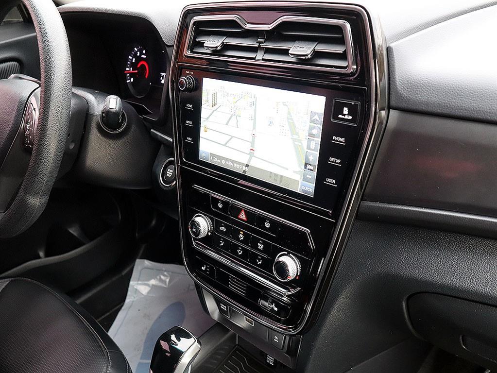 Ssangyong Tivoli 2020 Blanco - Importación desde Corea - HF Imports Iquique - Foto 11