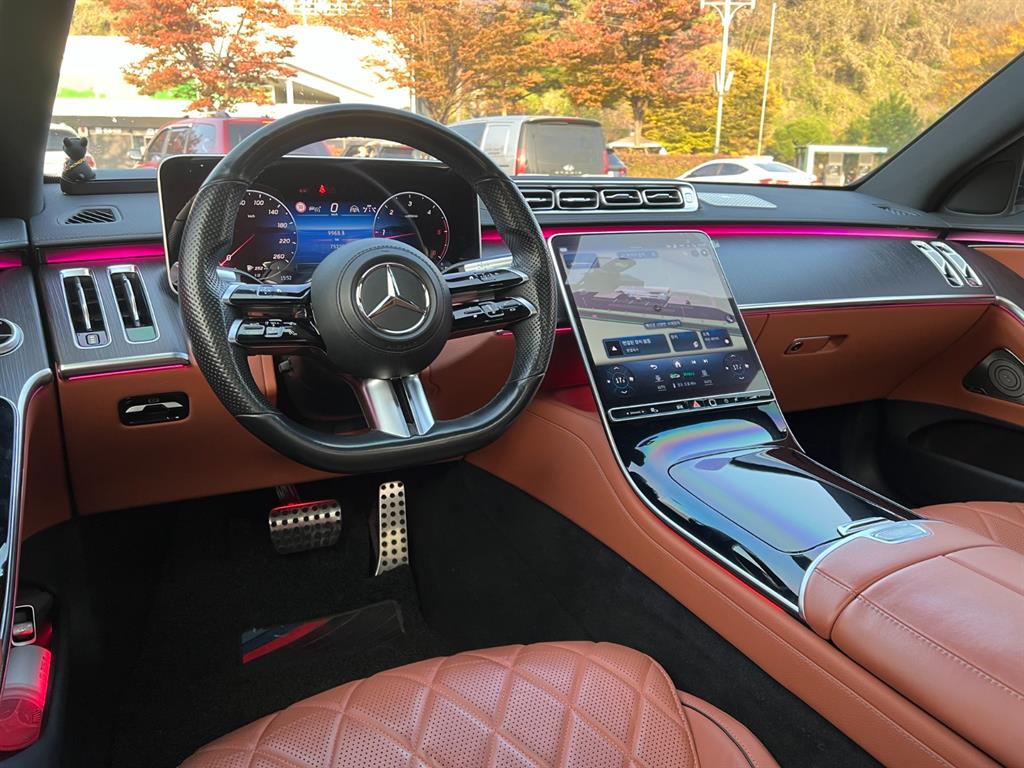 Mercedes Benz S Class - Vista 9