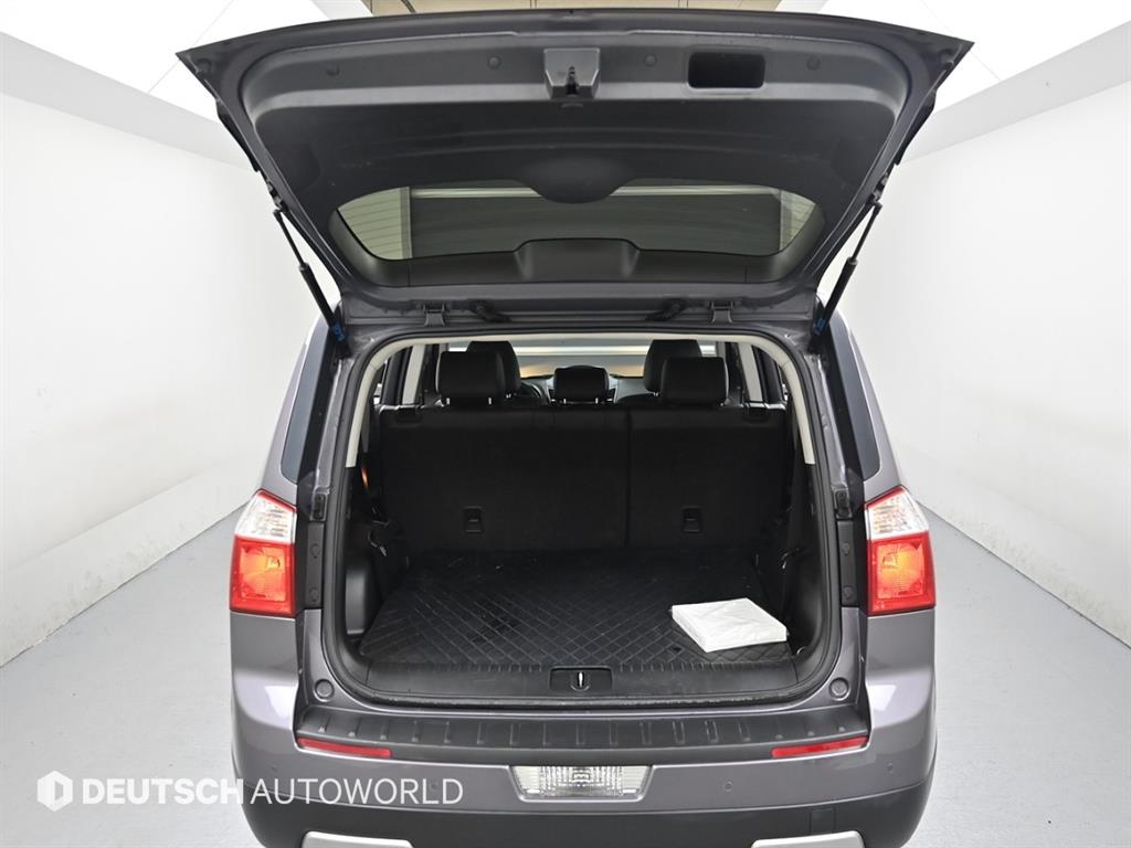 Chevrolet Orlando 2012 Gris - Importación desde Corea - HF Imports Iquique - Foto 18