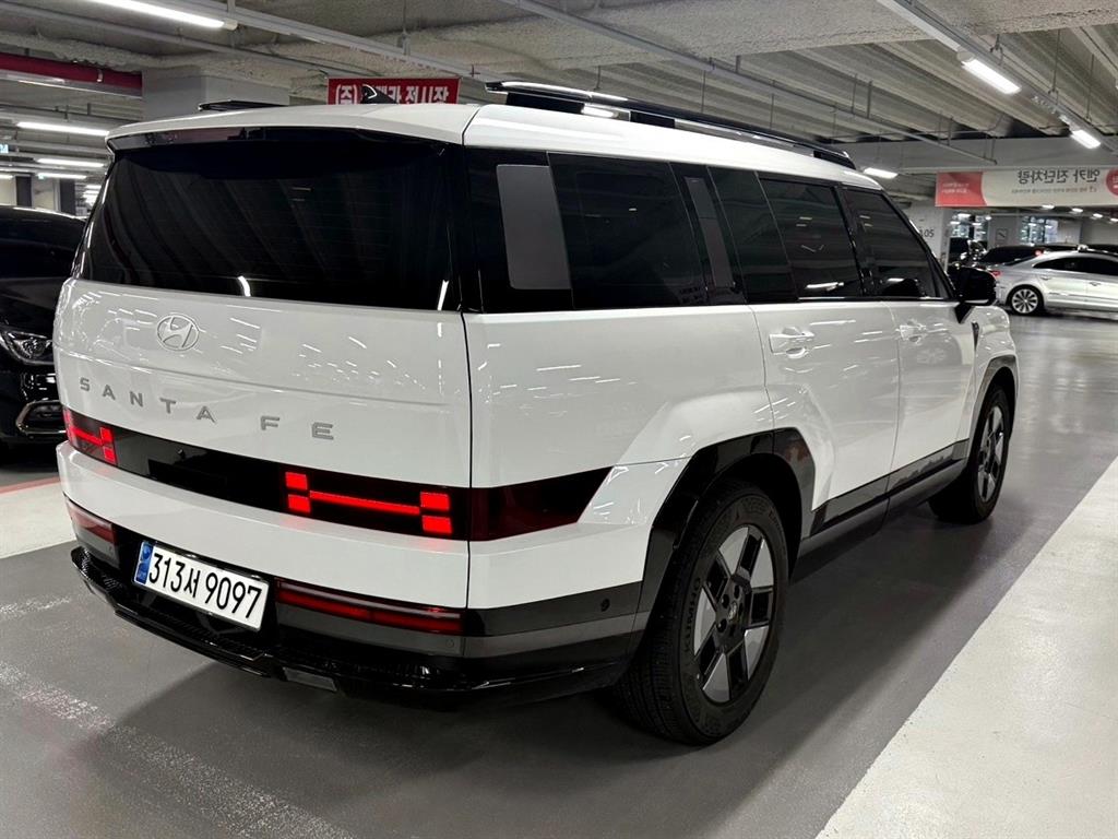 HYUNDAI Santa Fe - Vista 4