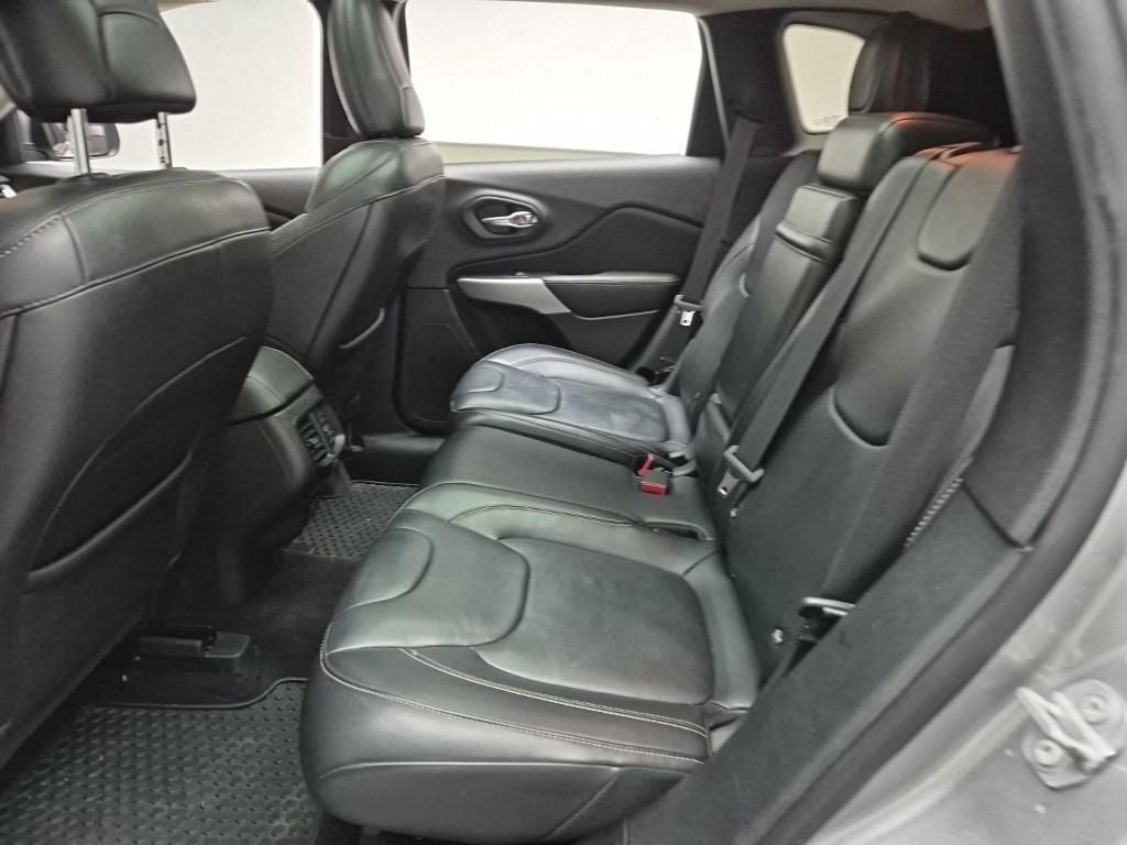 Jeep Cherokee - Vista 12