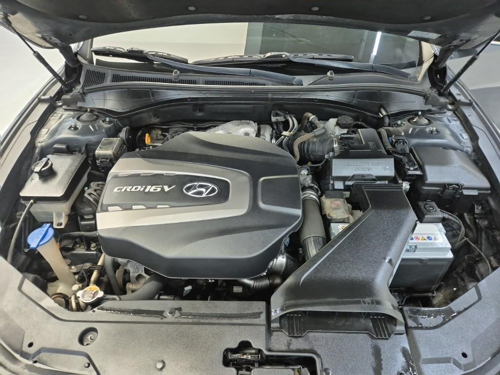 HYUNDAI Grandeur - Vista 5