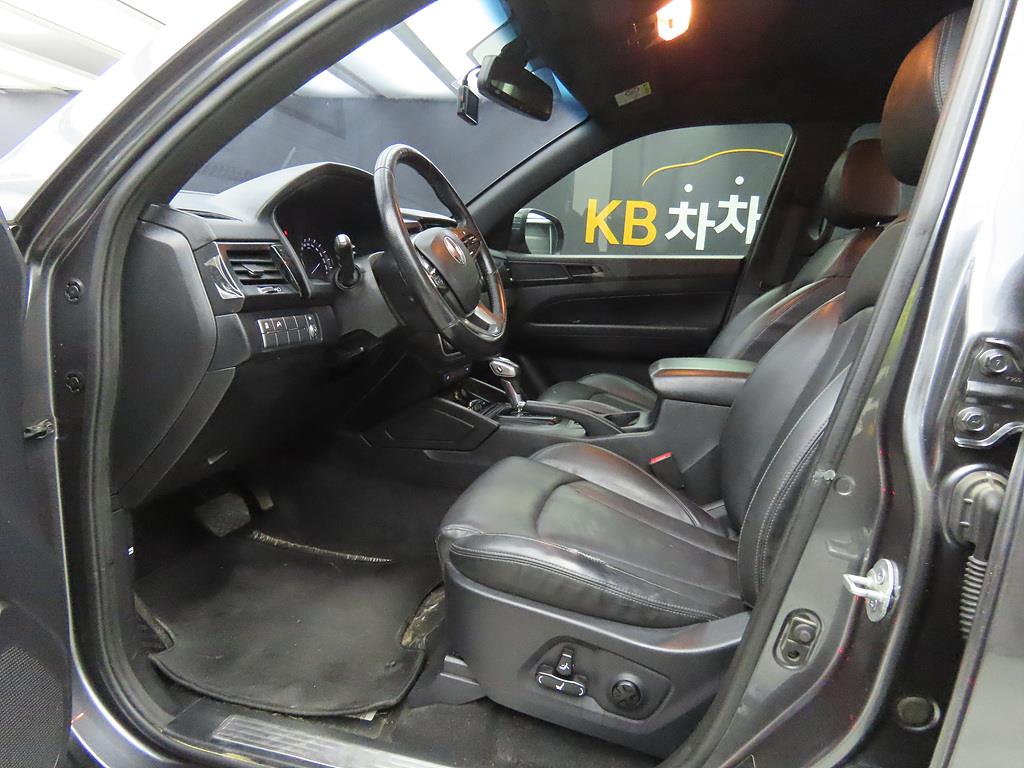 Ssangyong Rexton - Vista 5