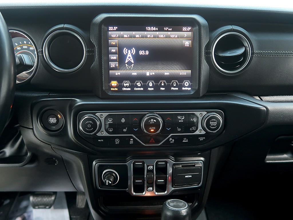 Jeep Wrangler 2022 Blanco - Importación desde Corea - HF Imports Iquique - Foto 9